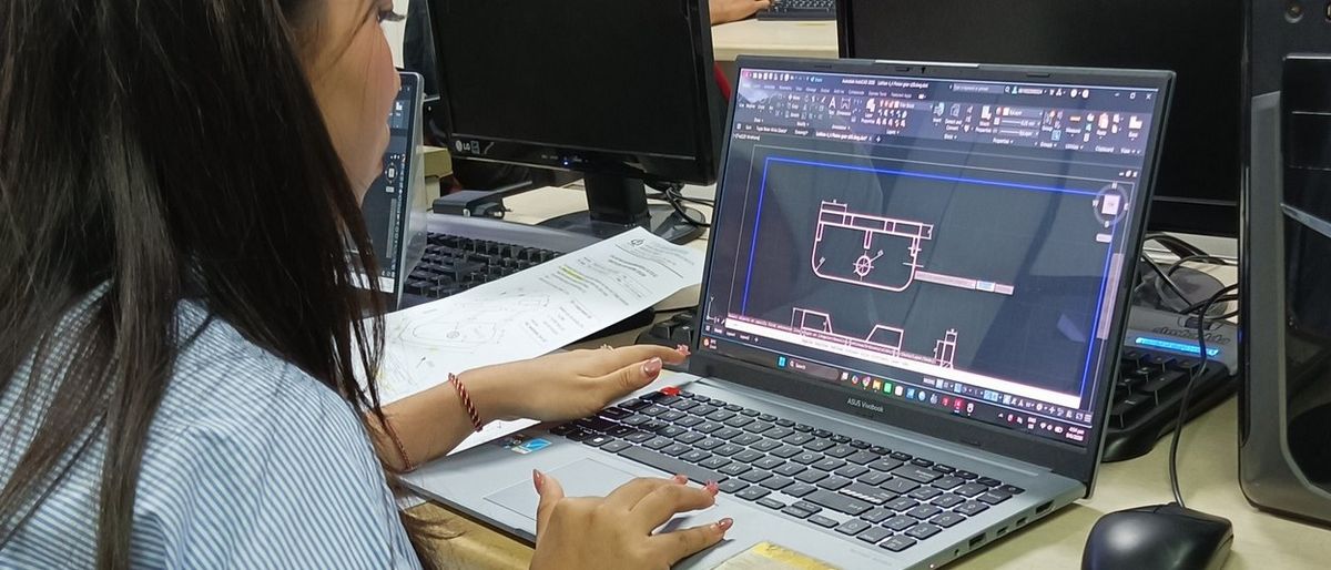 2026-06-09_mesin-fti-univ-trisakti_studio-menggambar-mesin-cad_2